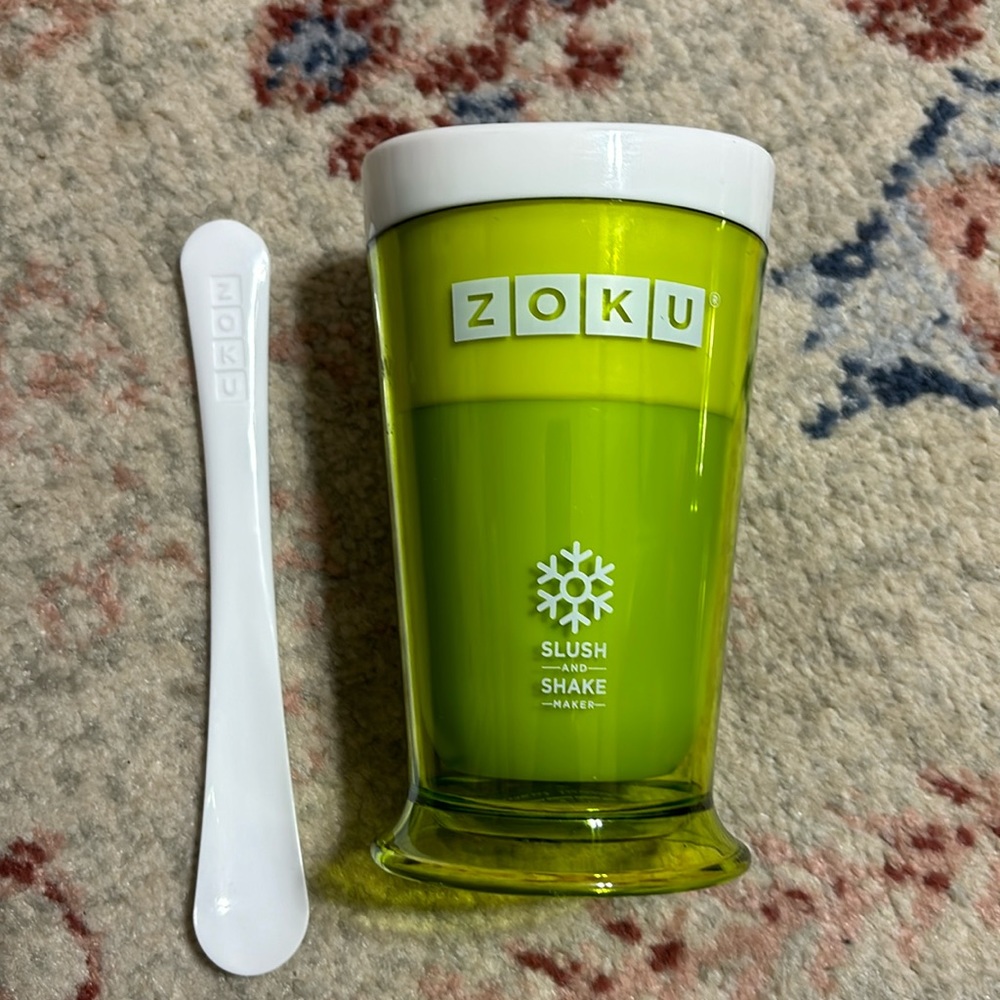 Zoku Slush & Shake maker, preowned
